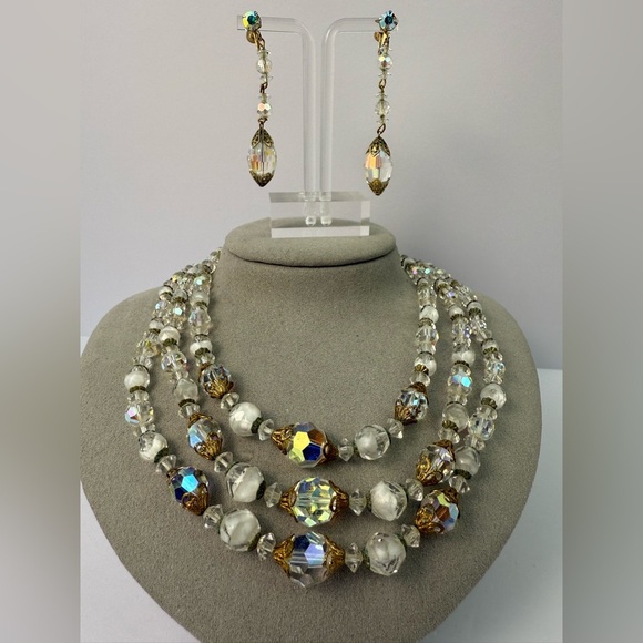 Frosted glass AB crystal necklace with earrings set - Picture 4 of 5